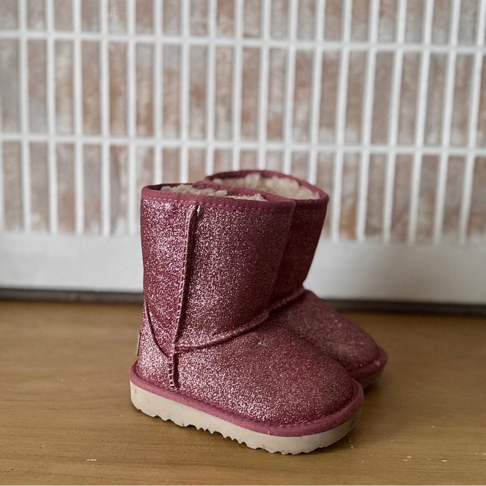 Ugg Classic Glittery Pink Kids Boots - Size 6